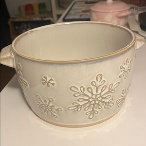 Teleflora Stoneware Snowflake Holiday Baking Dish